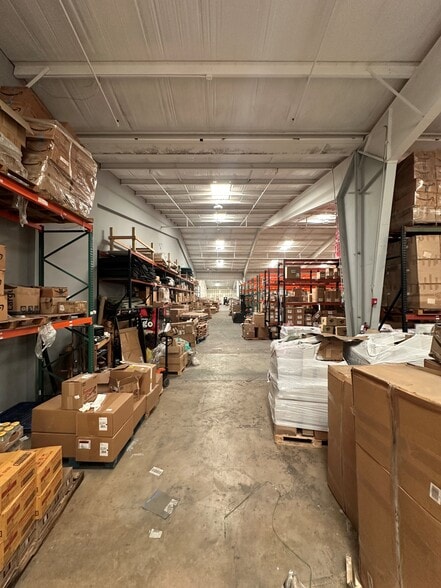 7176 15th St E, Sarasota, FL for lease - Building Photo - Image 3 of 5