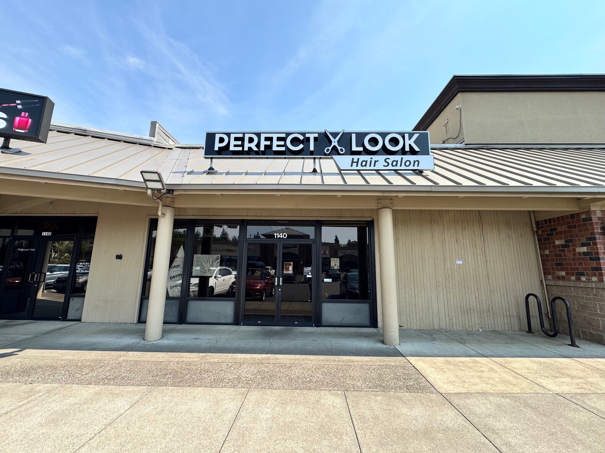 1130-1148 Wallace Rd NW, Salem, OR à louer Photo du bâtiment- Image 1 de 10