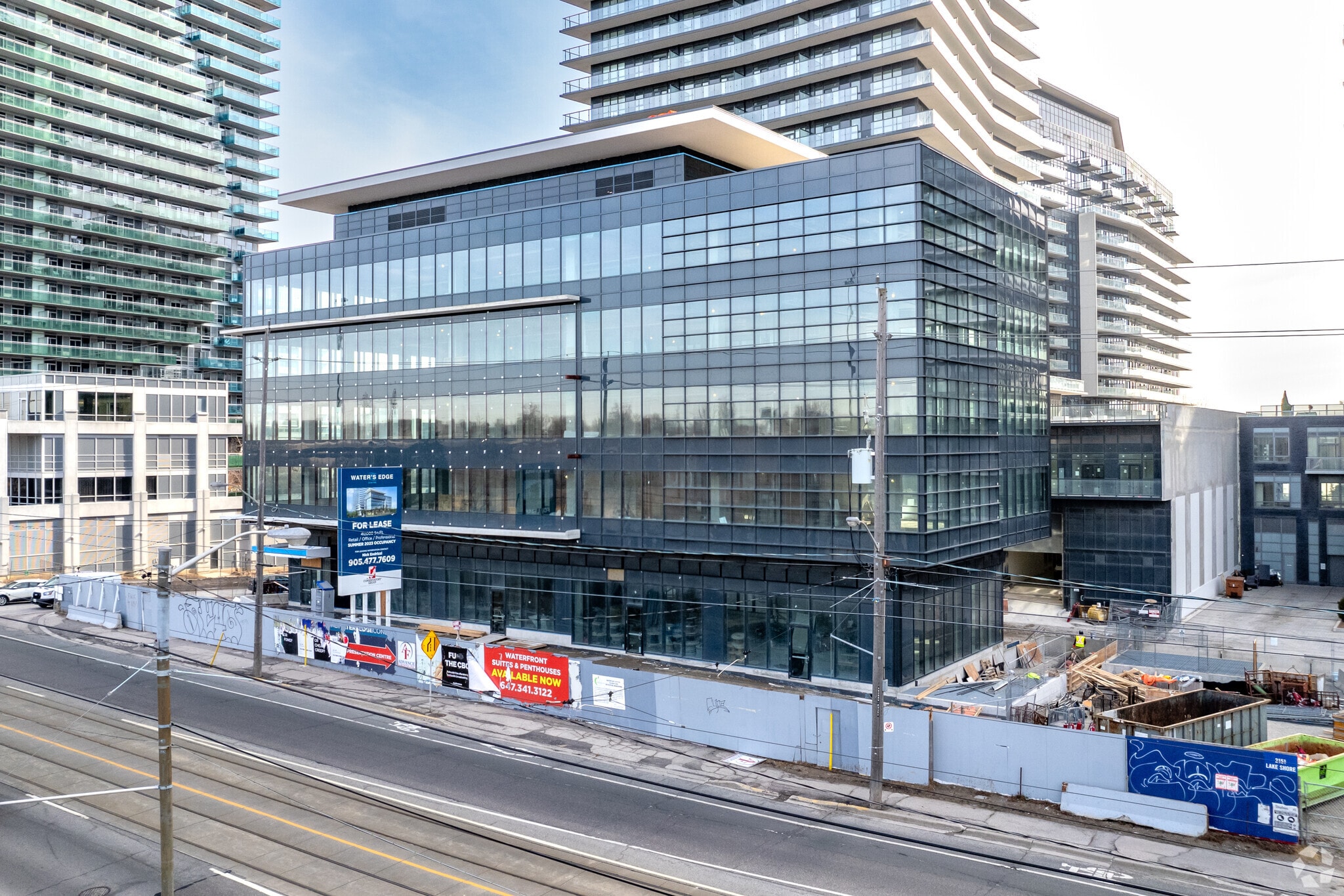 2143-2149 W Lake Shore Blvd, Toronto, ON for lease Building Photo- Image 1 of 4