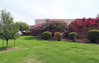 More details for 2700 Story Rd W, Irving, TX - Industrial for Lease