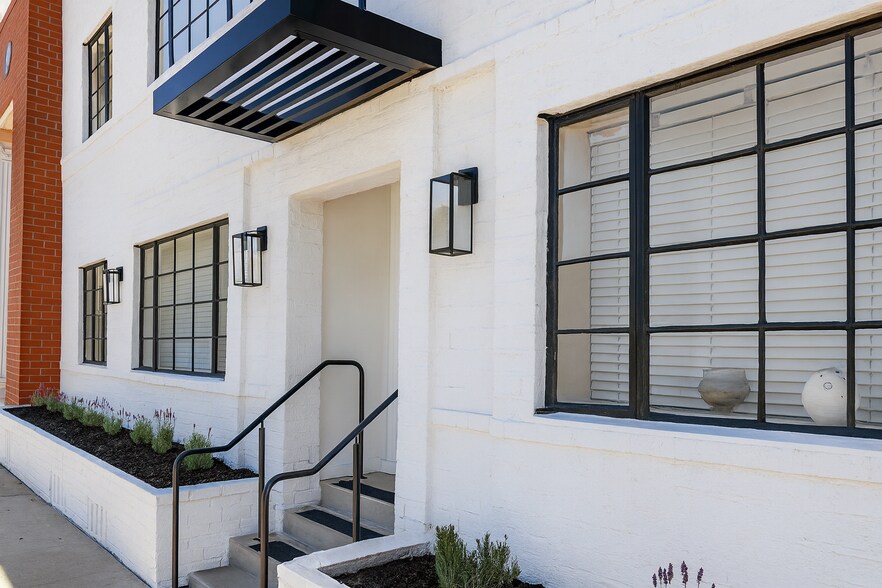 441 S Beverly Dr, Beverly Hills, CA à louer - Photo du bâtiment - Image 3 de 5