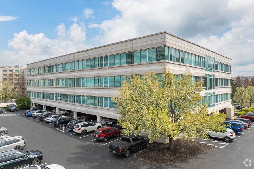 2 Ash St, Conshohocken, PA à louer - Photo du bâtiment - Image 2 de 5