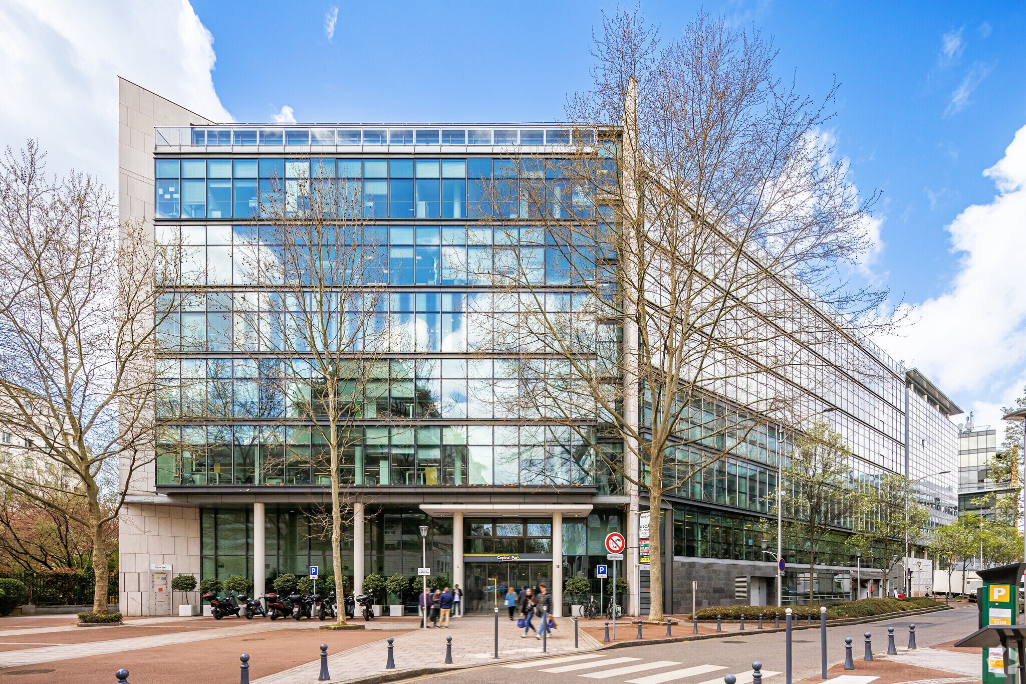 9 Rue Maurice Mallet, Issy-les-Moulineaux à louer Photo principale- Image 1 de 5