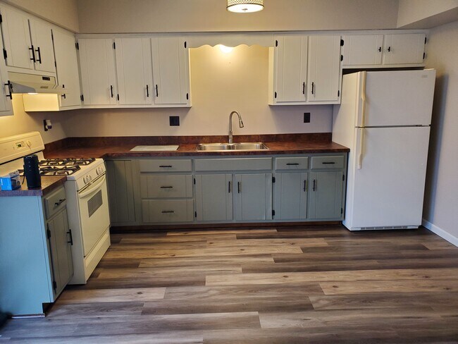 More details for 519 W Superior St, Ottawa, IL - Multifamily for Sale