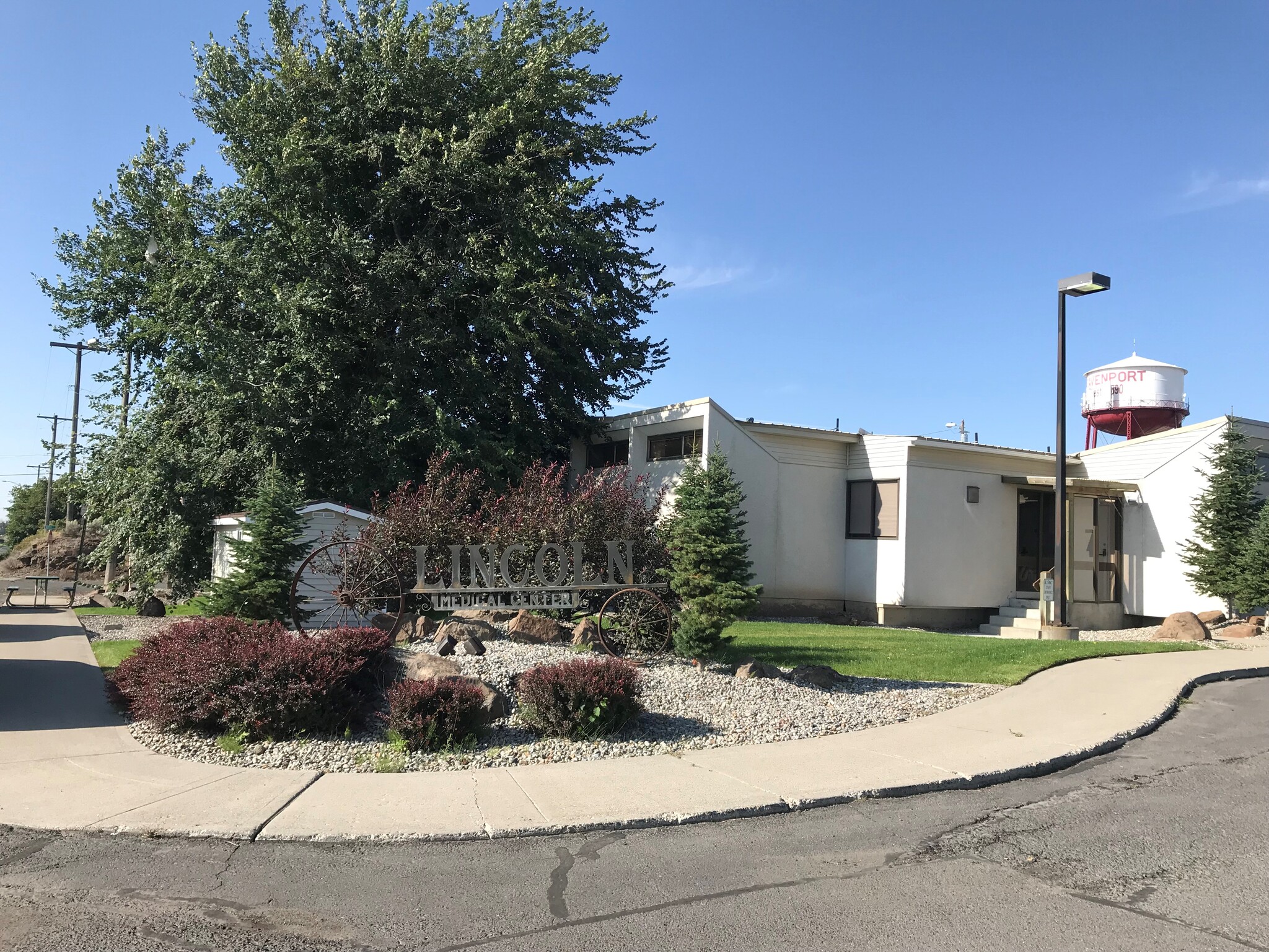 100 3rd St, Davenport, WA for sale Primary Photo- Image 1 of 1