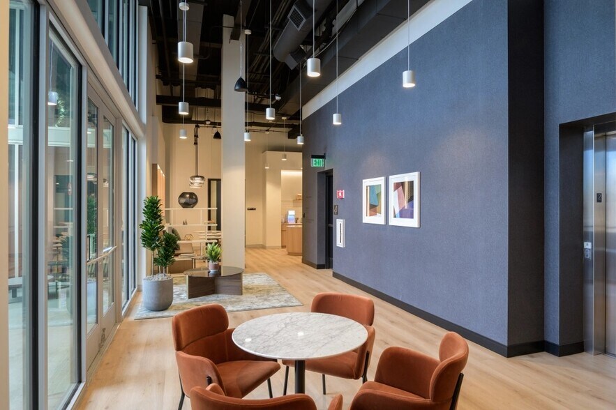 2128-2158 W 32nd Ave, Denver, CO à louer - Photo intérieure - Image 2 de 13