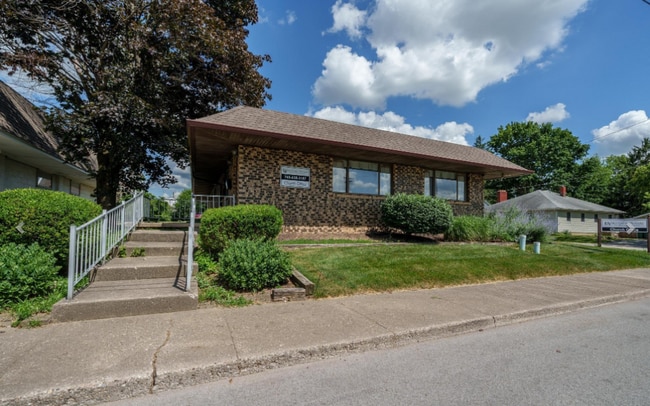 More details for 124 S Green St, Greentown, IN - Office for Sale