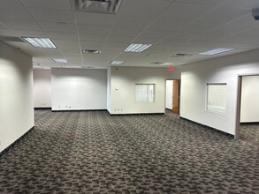 2002 Old St Augustine Rd, Tallahassee, FL for lease Interior Photo- Image 2 of 4