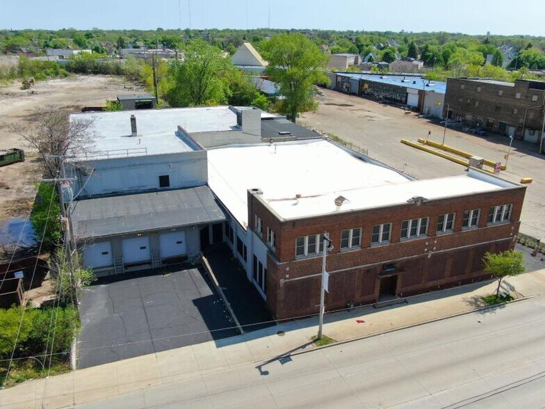 3258 W Fond Du Lac Ave, Milwaukee, WI à louer - Aérien - Image 3 de 22