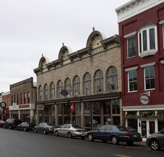 Plus de détails pour 125 E Davis St, Culpeper, VA - Commerce de détail à louer