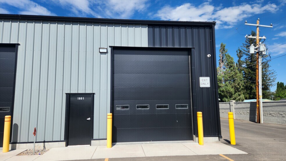 1525 Terrill Dr, Ammon, ID for lease - Building Photo - Image 2 of 11