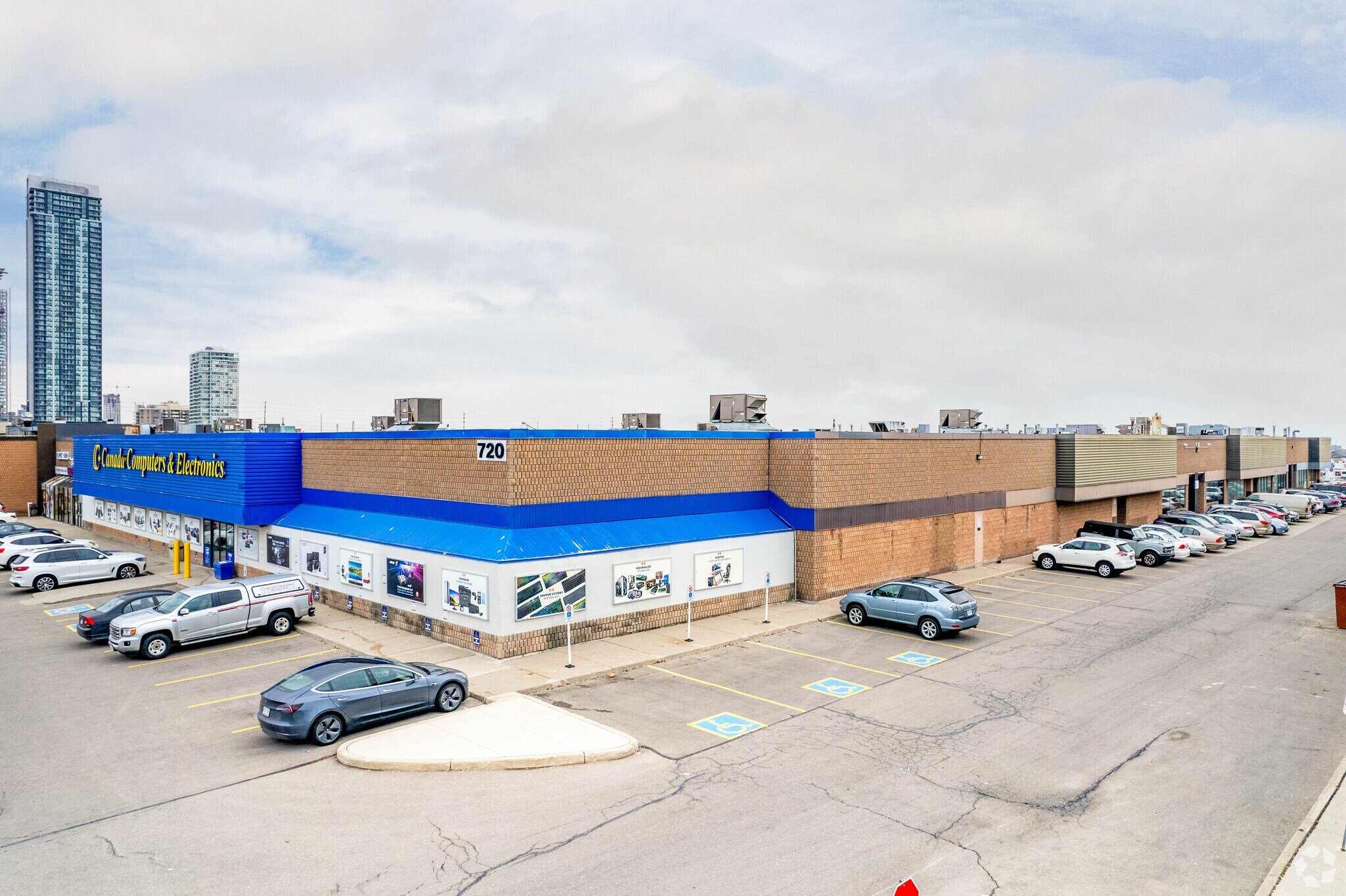 720 Burnhamthorpe Rd W, Mississauga, ON for sale Building Photo- Image 1 of 1
