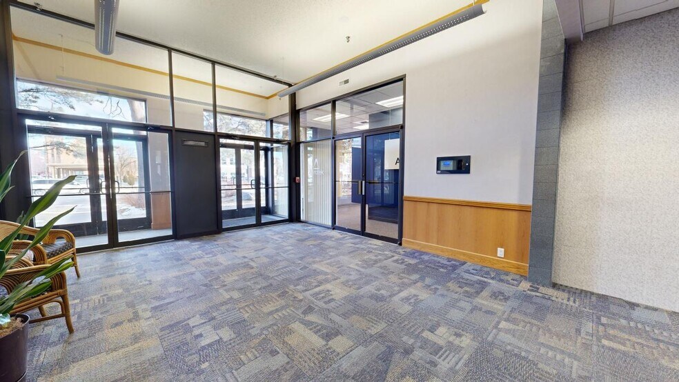 222 N 32nd St, Billings, MT for lease - Interior Photo - Image 2 of 16