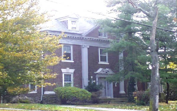 150 W Washington Ln, Philadelphia, PA à vendre Photo principale- Image 1 de 3