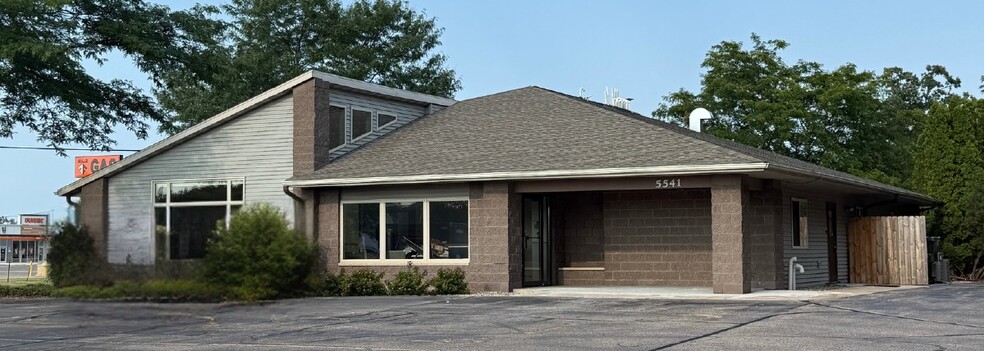 5541 US Highway 10 E, Stevens Point, WI for lease - Building Photo - Image 2 of 49