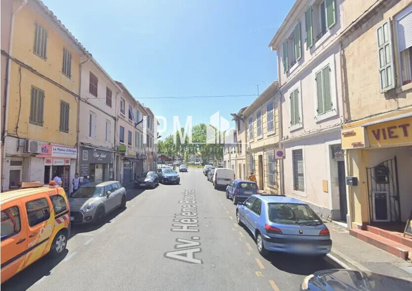 Commerce de détail dans Istres à vendre - Photo du bâtiment - Image 2 de 5