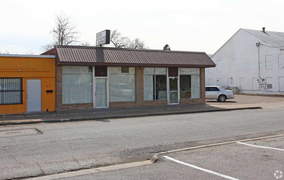 3112 Plumwood St, Fort Worth, TX à vendre - Photo du bâtiment - Image 2 de 10