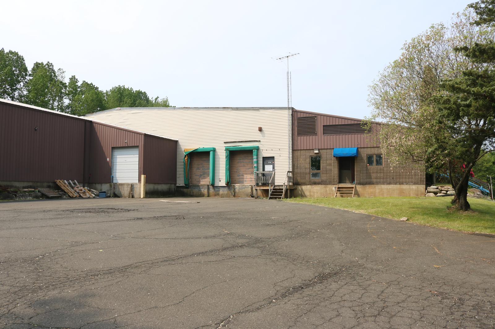 380 NY-210, Stony Point, NY for lease Building Photo- Image 1 of 3