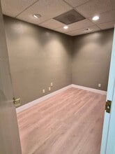 1320 Apple Ave, Hayward, CA for lease Interior Photo- Image 2 of 11