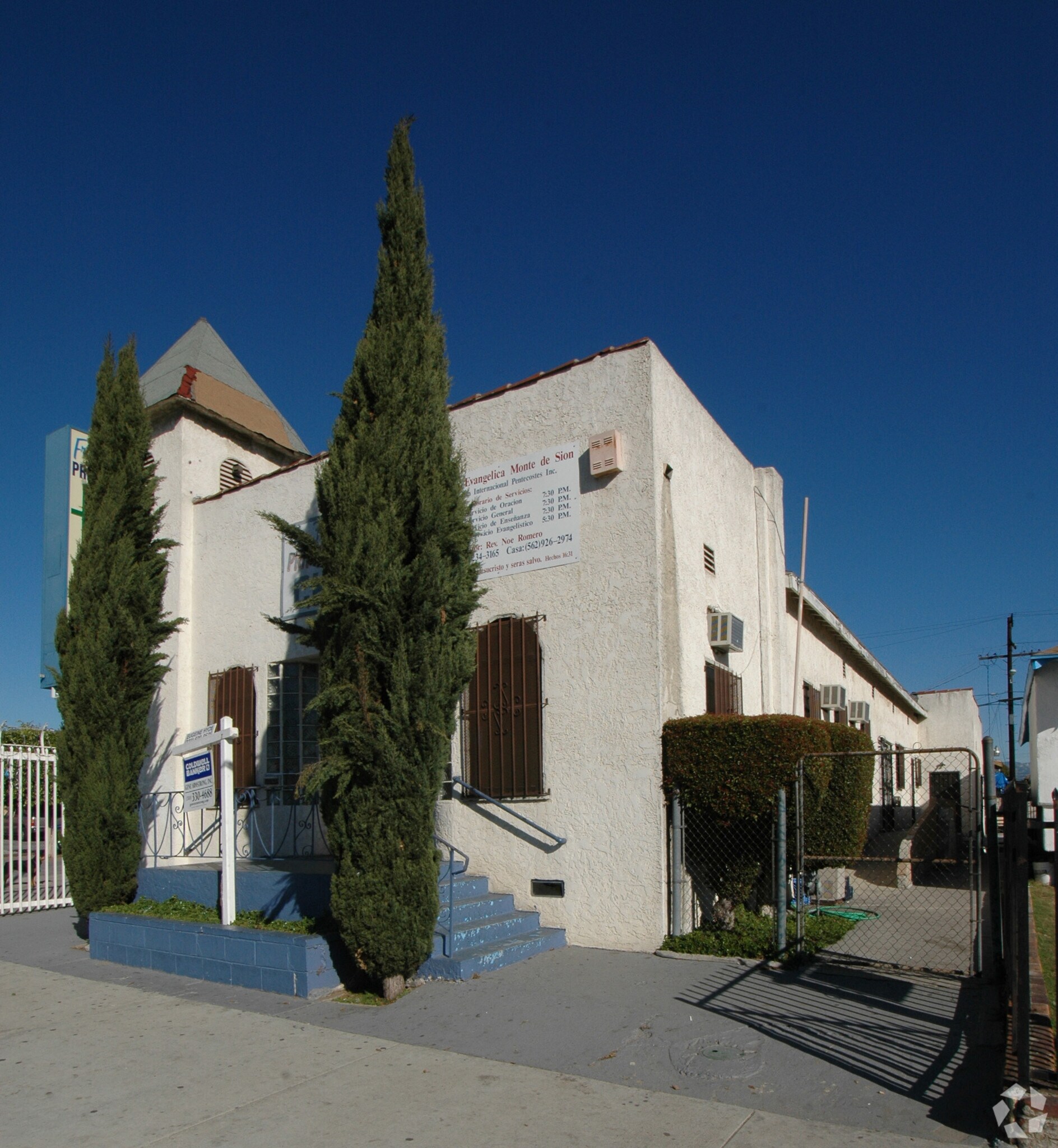 827 E Jefferson Blvd, Los Angeles, CA à louer Photo du bâtiment- Image 1 de 45