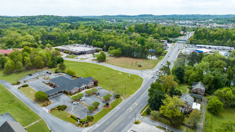 0 Martha Berry Hwy hwy, Rome, GA à louer - Photo du bâtiment - Image 2 de 9