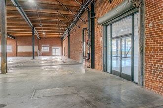 4000 Medford St, Los Angeles, CA for lease Interior Photo- Image 1 of 5