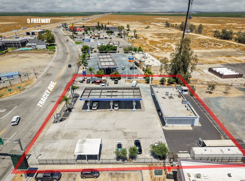 20656 Tracy Ave, Buttonwillow, CA à vendre - Photo du bâtiment - Image 3 de 10