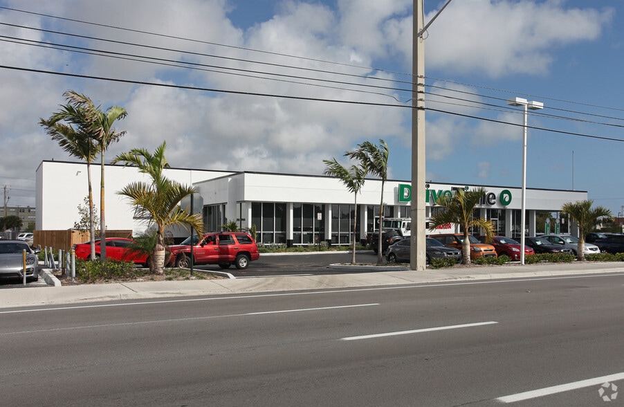 2707 Okeechobee Blvd, West Palm Beach, FL for lease - Building Photo - Image 1 of 4