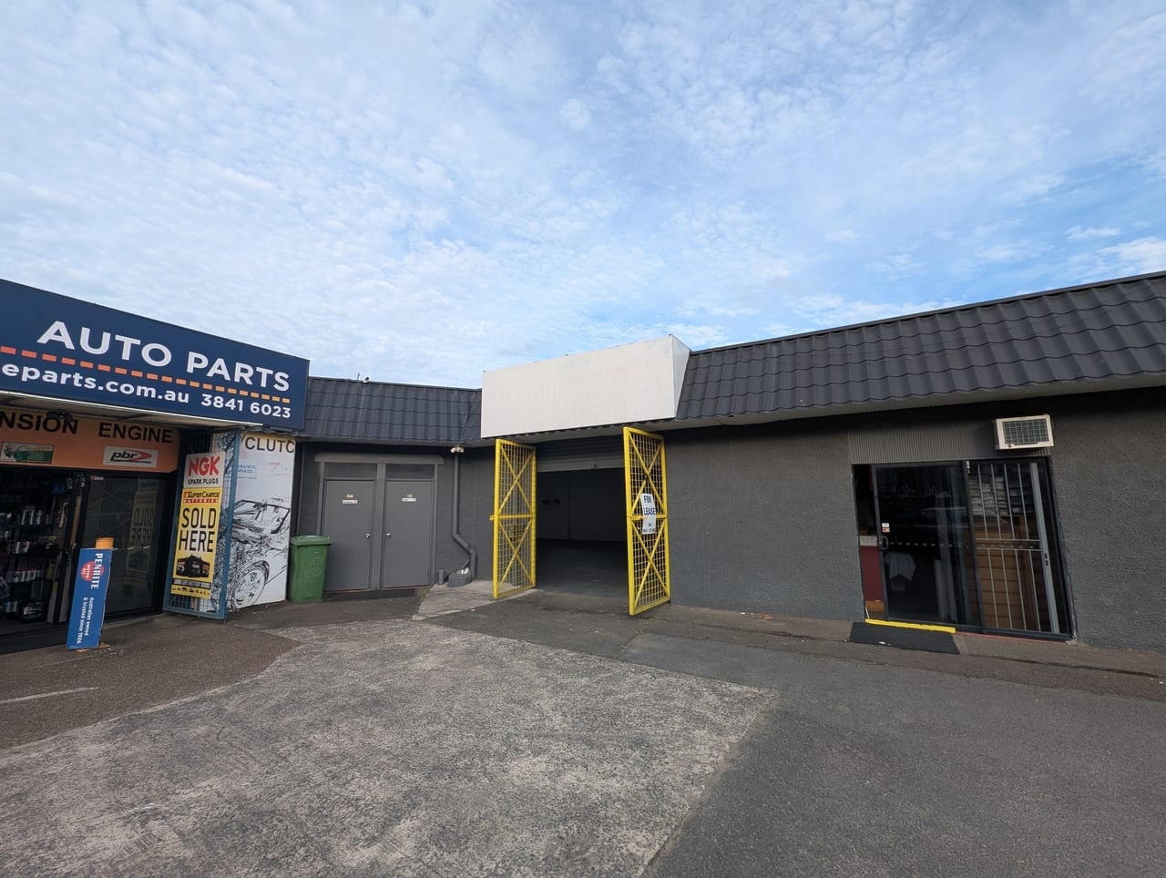 54 Kingston Rd, Underwood for lease Building Photo- Image 1 of 6