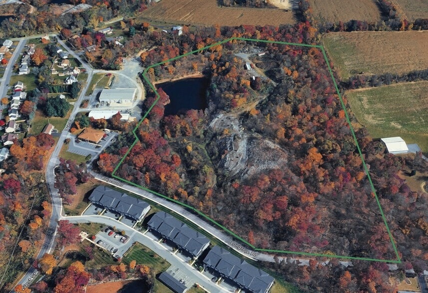 East West St, Wind Gap, PA for sale - Building Photo - Image 3 of 6