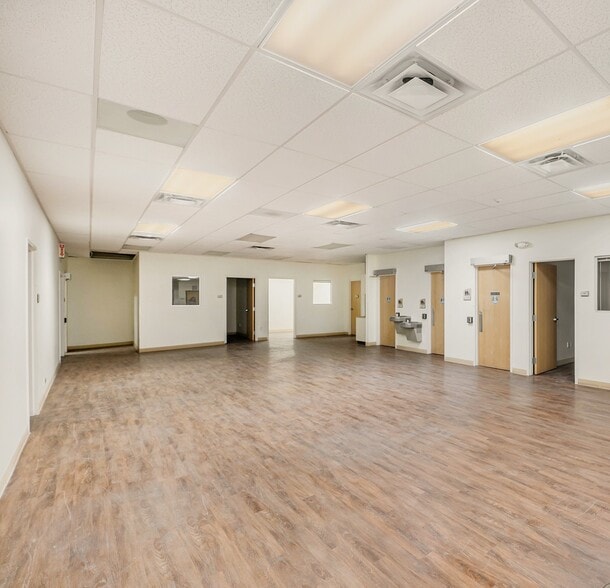 3030-3034 Downing St, Denver, CO for lease - Interior Photo - Image 3 of 15