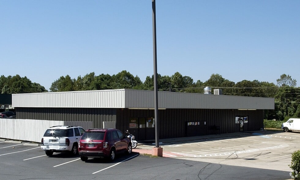 3716 Atlanta Hwy, Dallas, GA for sale - Primary Photo - Image 1 of 1