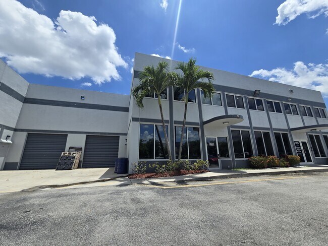 Plus de détails pour 3760-3788 NW 124th Ave, Coral Springs, FL - Flex à vendre