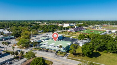 1635 14th Ave, Vero Beach, FL à louer Photo intérieure- Image 1 de 20