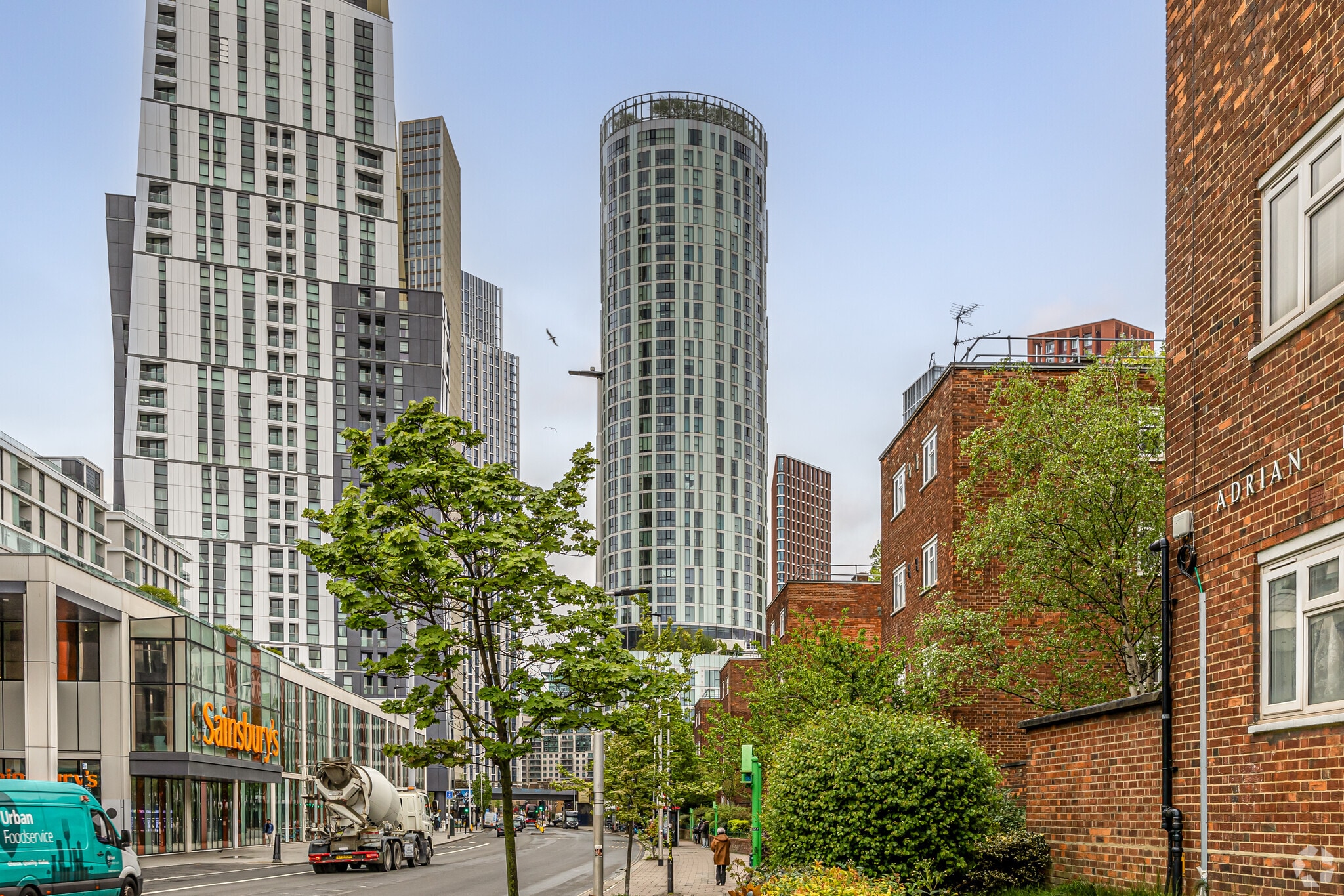 153 Wandsworth Rd, London for lease Primary Photo- Image 1 of 25
