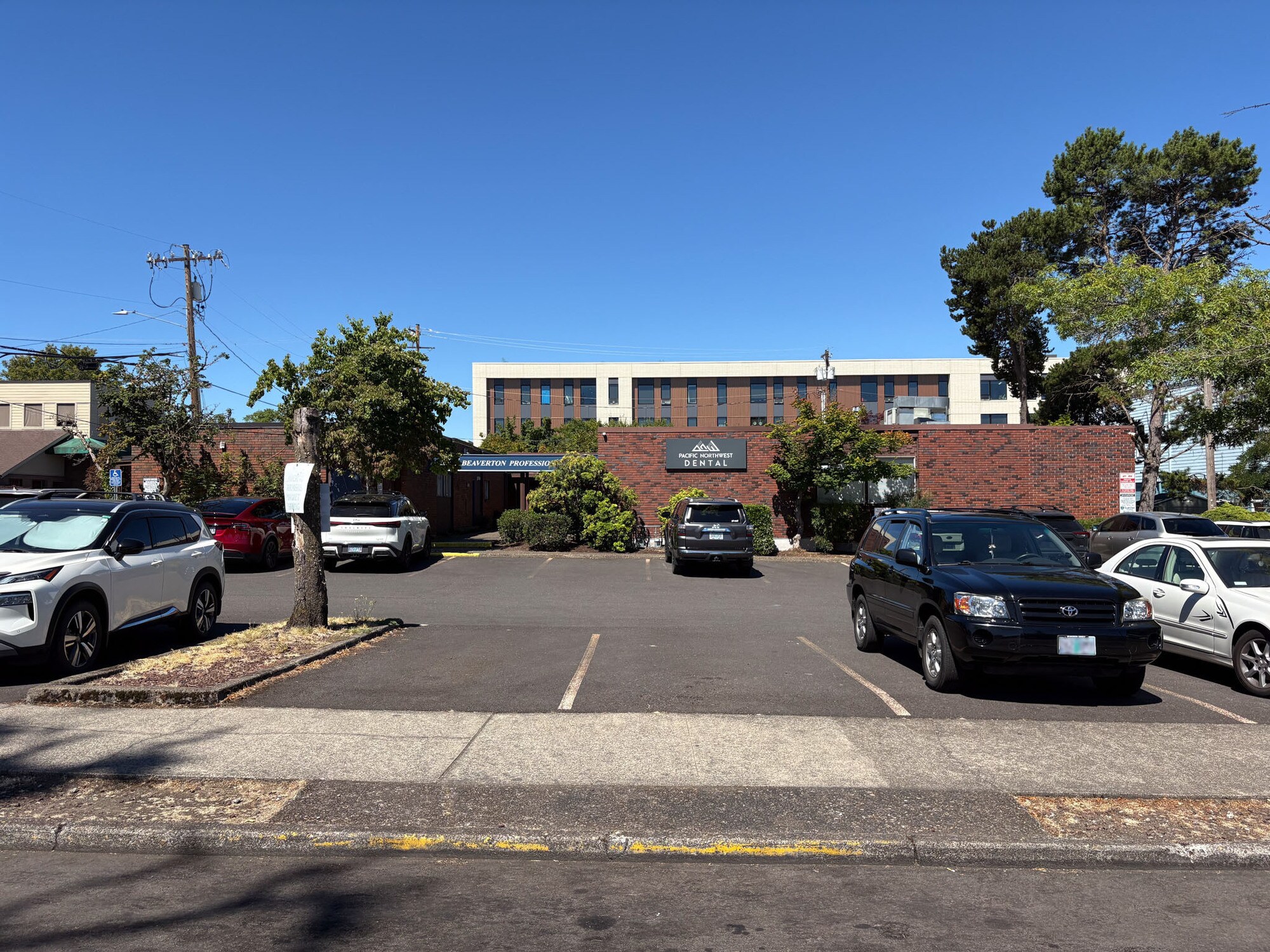 12755 SW 2nd St, Beaverton, OR à louer Photo du bâtiment- Image 1 de 9