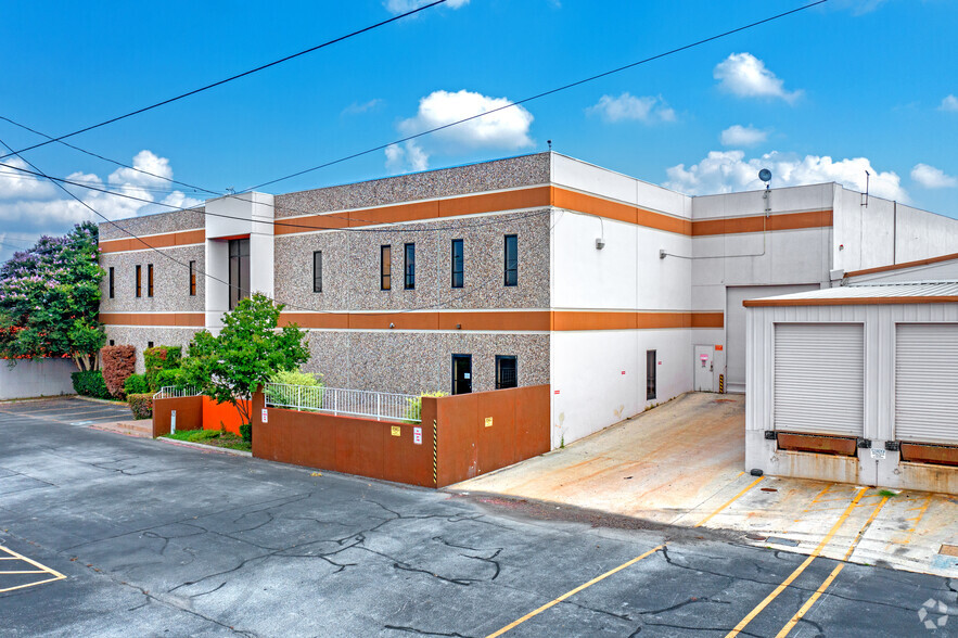 803 S Medina St, San Antonio, TX for sale - Building Photo - Image 1 of 1