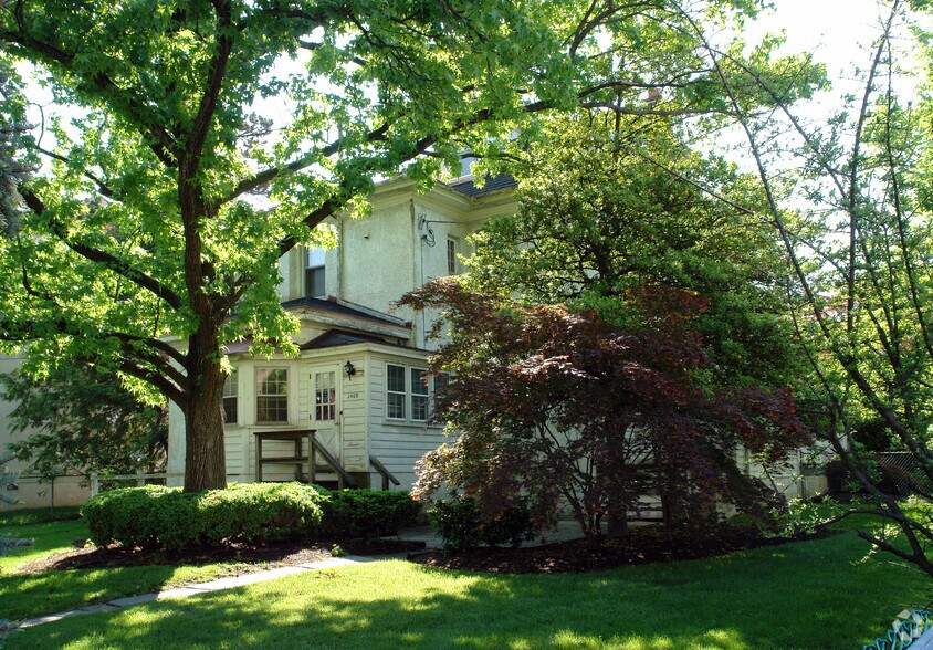 1405 Powell St, Norristown, PA for sale - Building Photo - Image 1 of 3