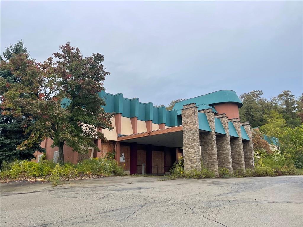 249 Lincoln Hwy, North Versailles, PA à vendre Photo du bâtiment- Image 1 de 1