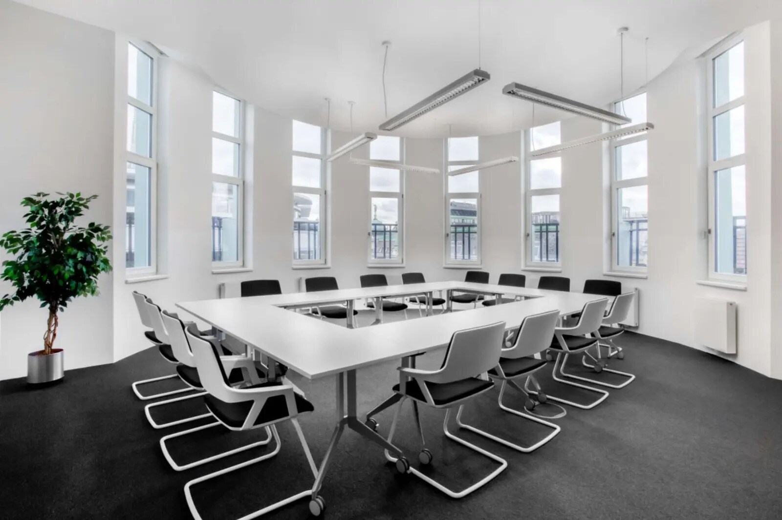 Espace de cotravail dans Argenteuil à louer Photo du bâtiment- Image 1 de 2