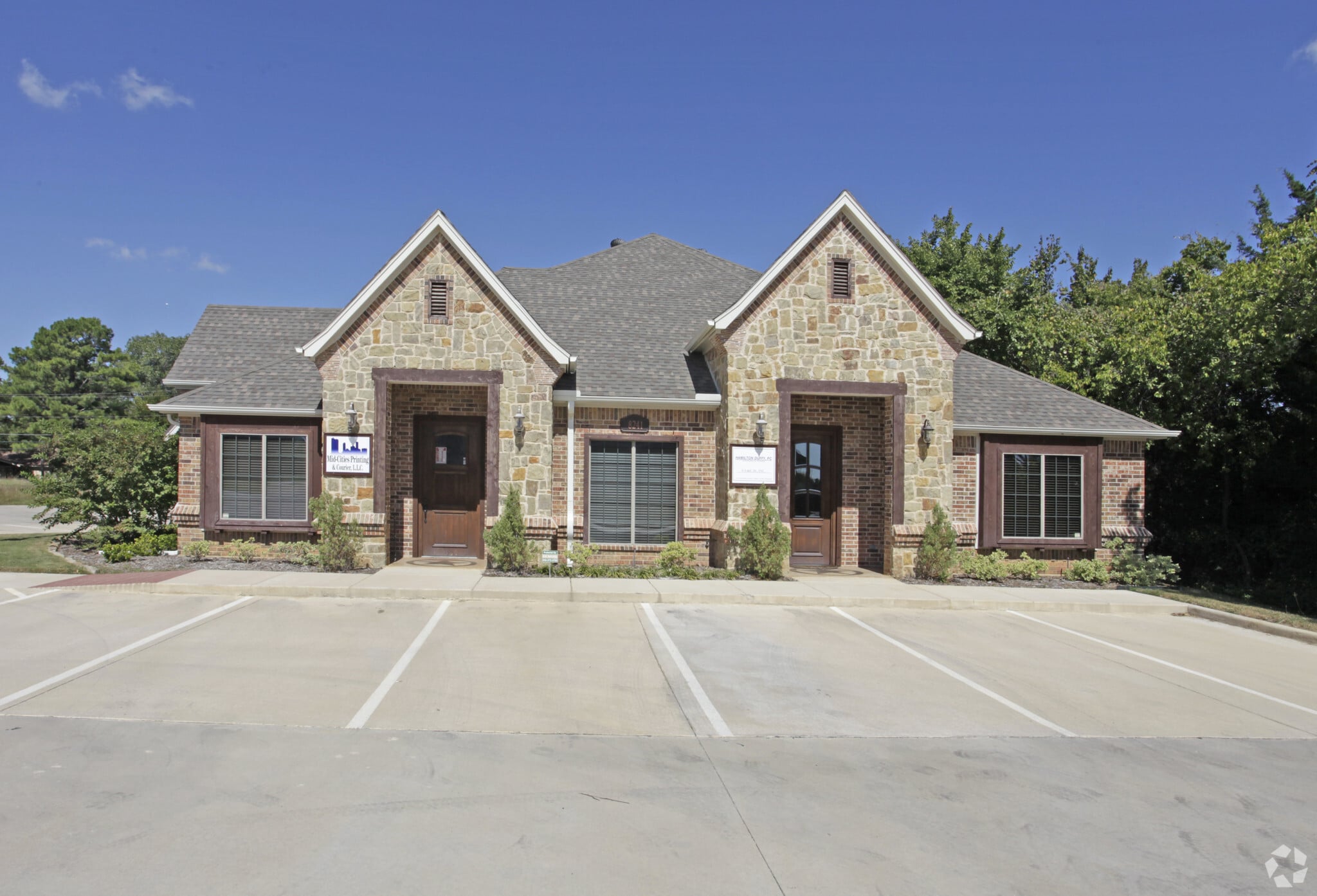 8241 Mid Cities, North Richland Hills, TX for lease Primary Photo- Image 1 of 3