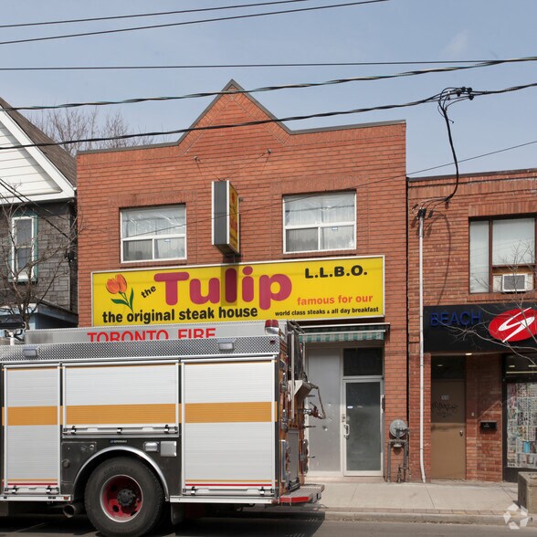 1606 Queen St E, Toronto, ON à vendre - Photo principale - Image 1 de 1