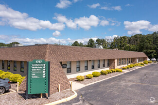 Plus de détails pour 1767 Veterans Memorial Hwy, Islandia, NY - Bureau à louer