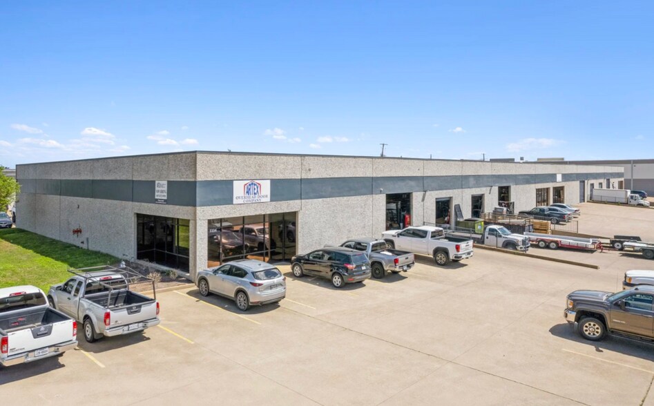1114 W Harris Rd, Arlington, TX à louer - Photo du bâtiment - Image 3 de 4