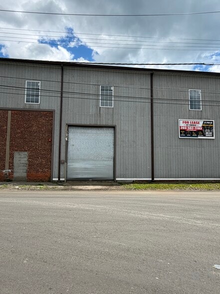 88 Howard Ave, Bridgeport, CT for lease - Building Photo - Image 3 of 48