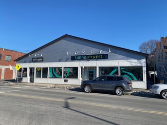 Plus de détails pour 12 Atlantic Ave, Marblehead, MA - Vente au détail à vendre