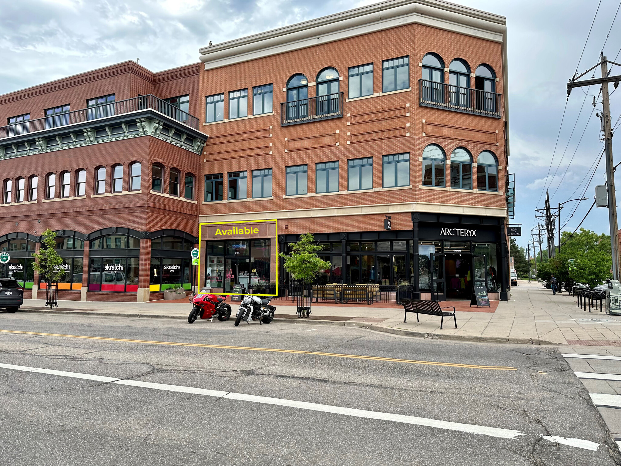 1600-1620 Pearl St, Boulder, CO à louer Photo du b timent- Image 1 de 1