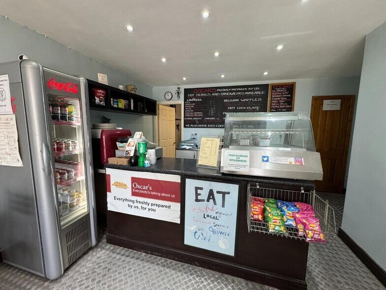 34 St Mary's Rd, London for lease - Building Photo - Image 3 of 3