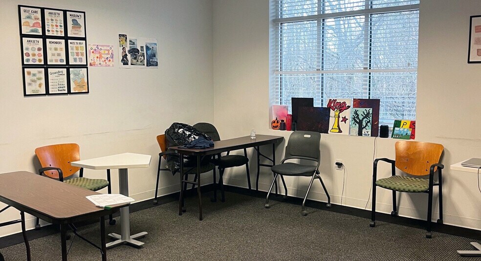 5412 Glenside Dr, Richmond, VA à vendre - Photo du bâtiment - Image 3 de 10