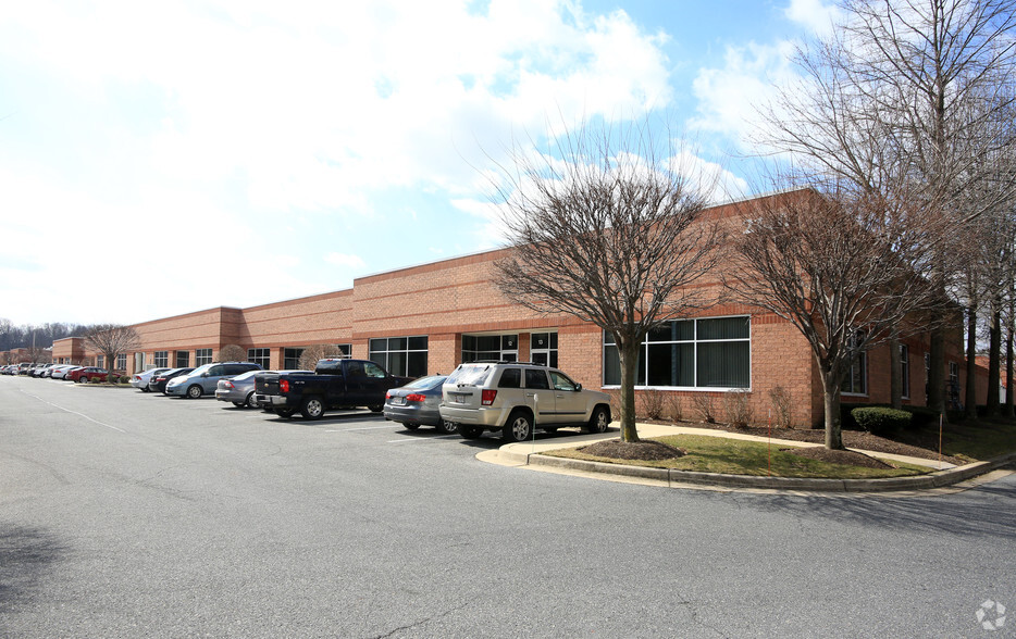 2140 Priest Bridge Ct, Crofton, MD for lease - Building Photo - Image 2 of 3